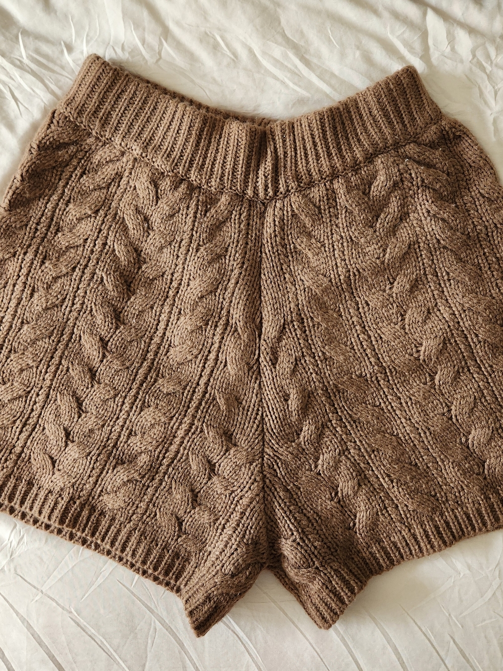 Cable Knit Sweater & Shorts Set - Brown - Picture 5 of 6